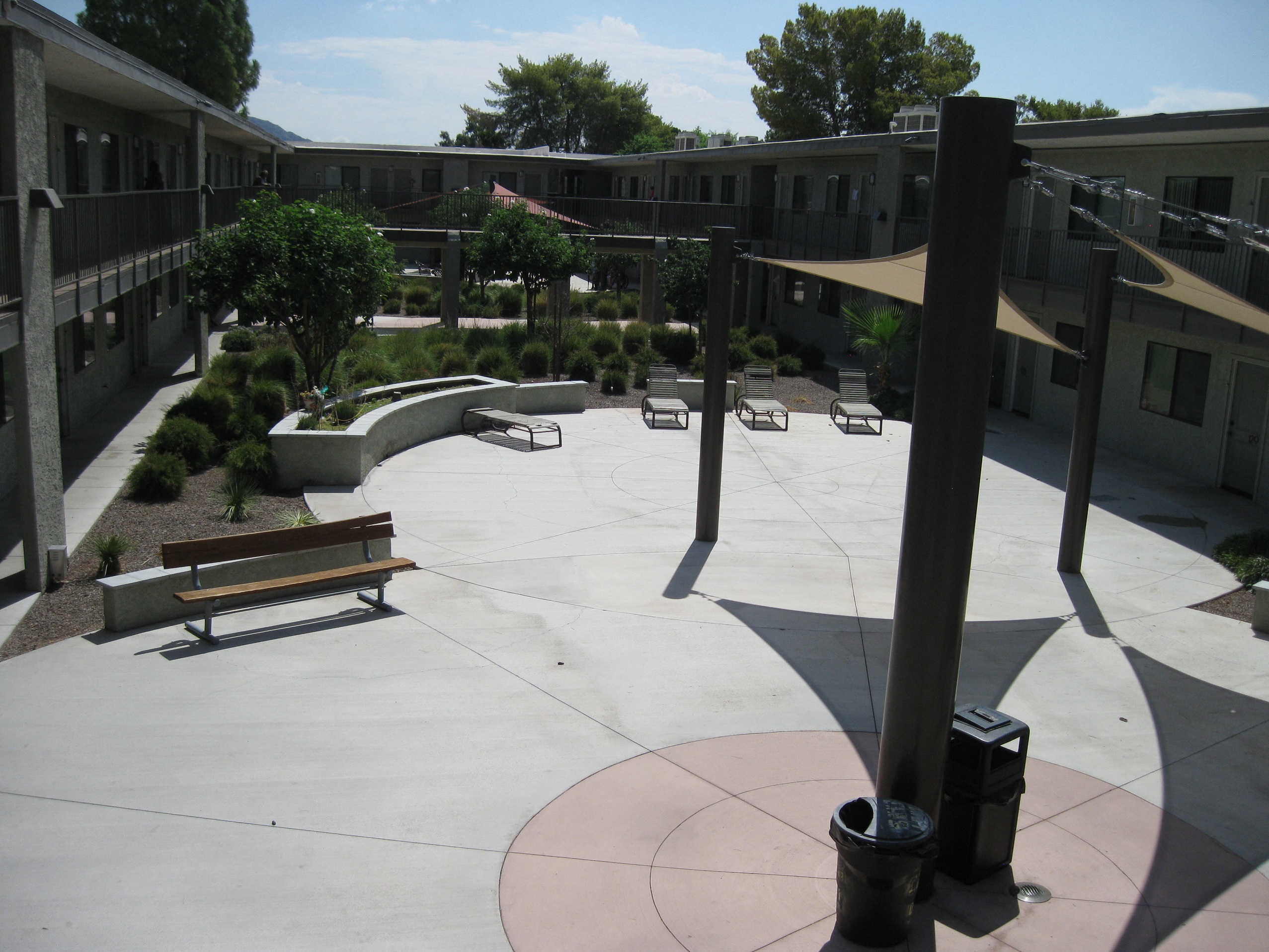 Dunlap & Magee Collins Court